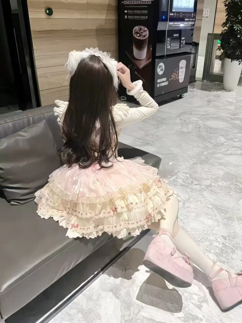 制服小萝莉少女_苏州外围小姐