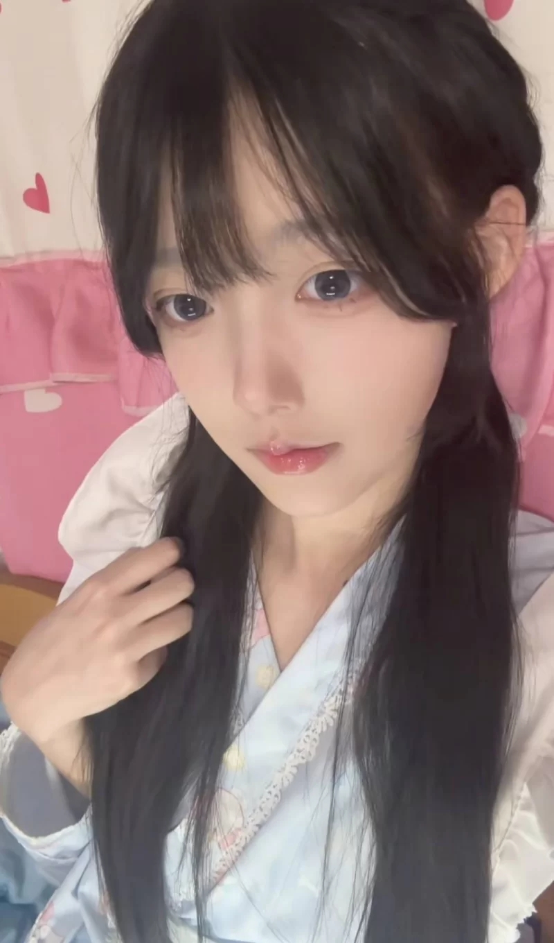 身材瘦小苗条的个人兼职_丰台外围小姐