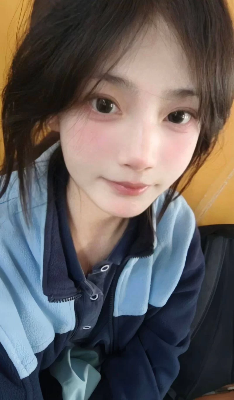 清秀可爱的兼职小妹_无锡外围小姐