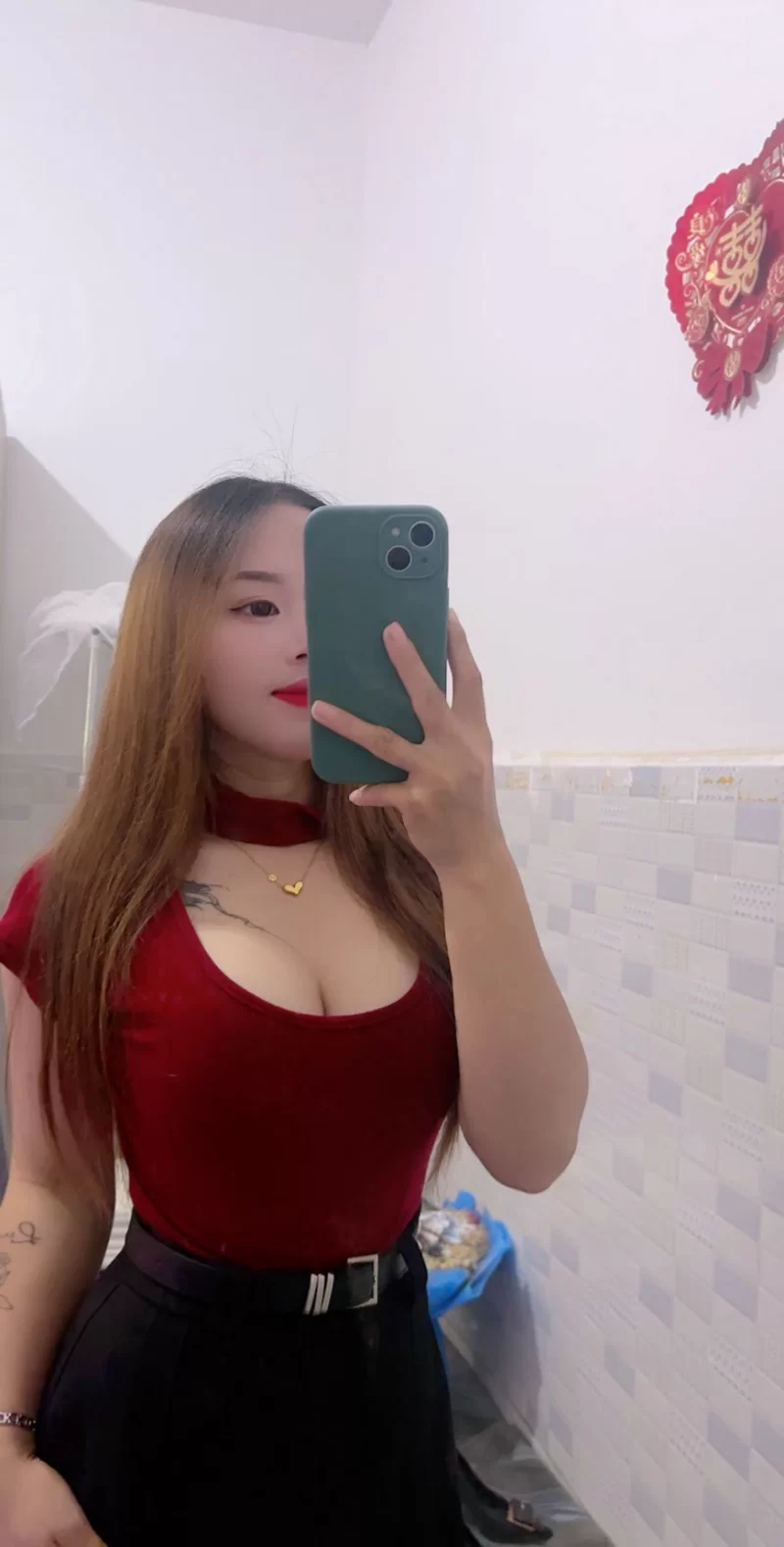 观澜章阁兼职可无套内射_深圳外围小姐