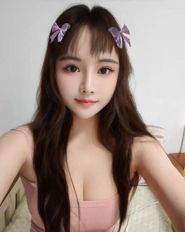 性感情趣巨乳骚御姐_太原外围小姐