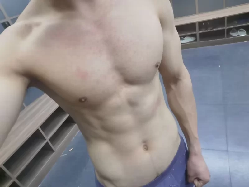 鸭子，肌肉男_济宁男模鸭子