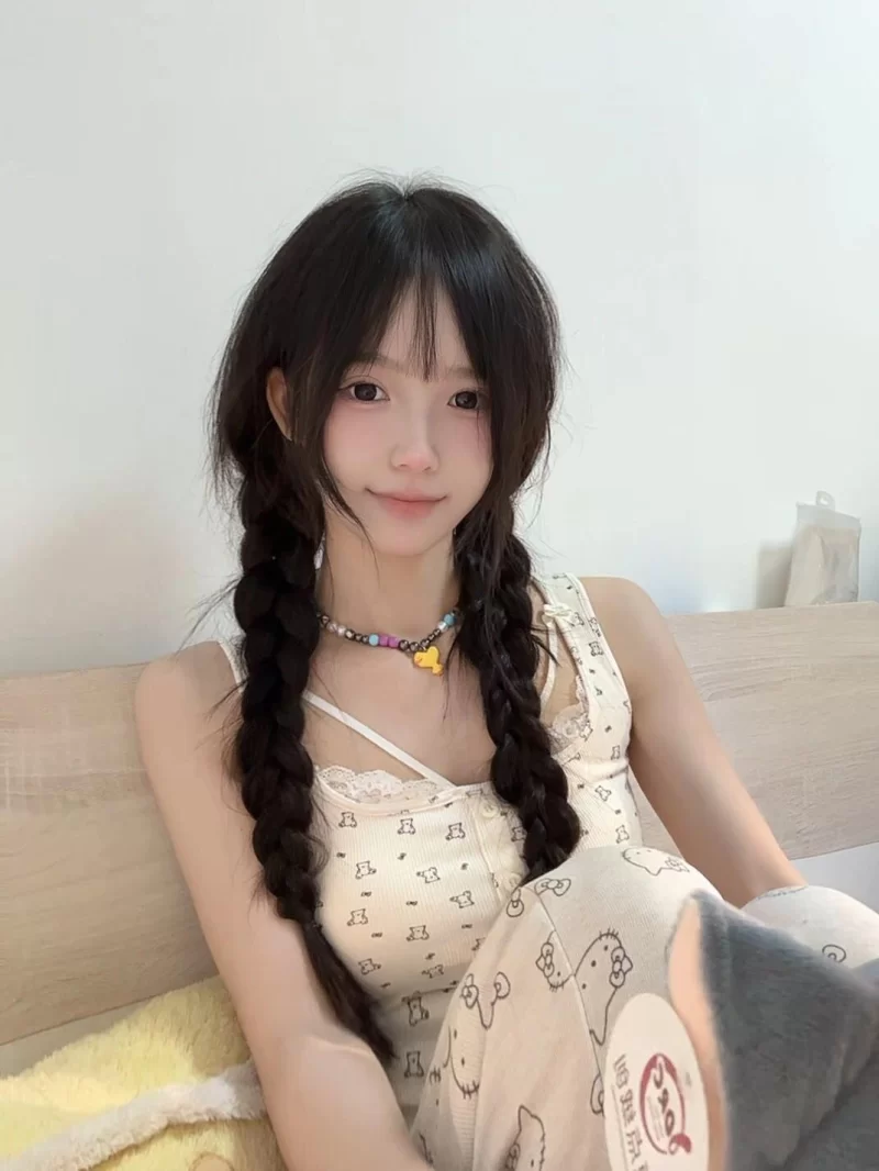 深圳凤楼滴滴_深圳外围小姐