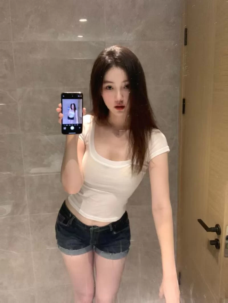 芜湖温柔抚媚火辣御姐_芜湖外围小姐