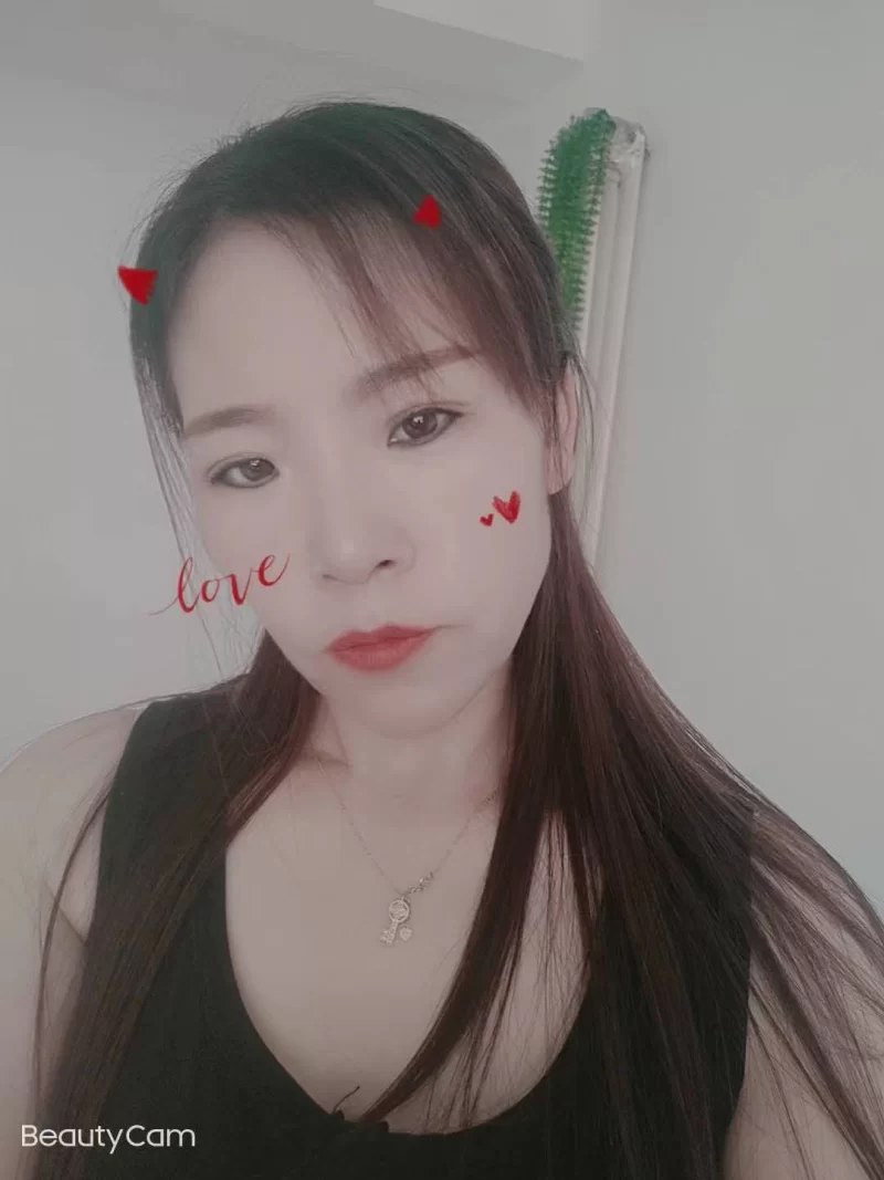 庄里老炮推荐白虎姐妹_石家庄外围小姐