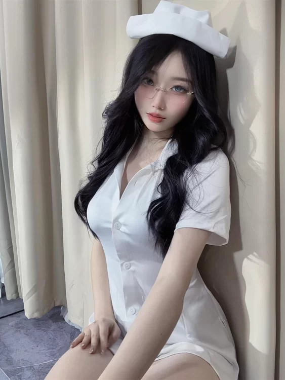 金华会制服诱惑的极品学生妹可盐可甜_金华外围小姐