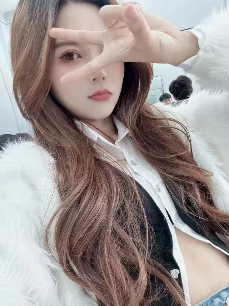 丰满紧致美少妇_杭州外围小姐