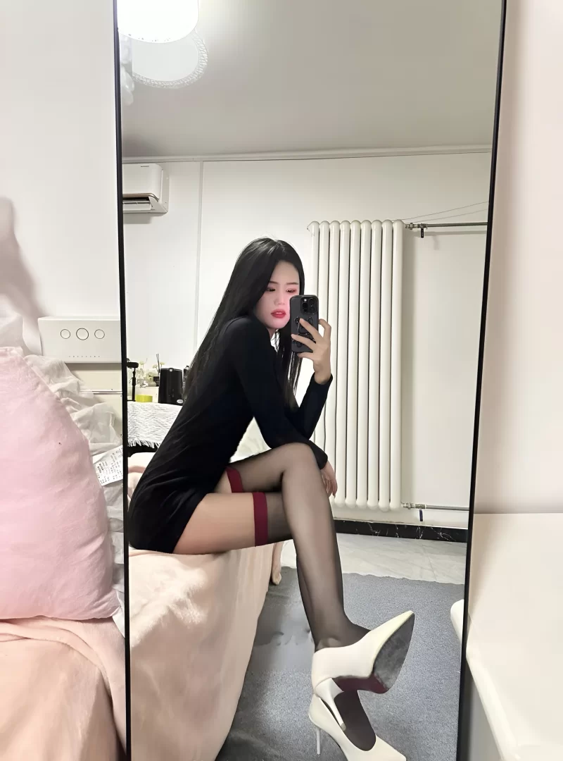 性感御姐梦瑶_苏州外围小姐