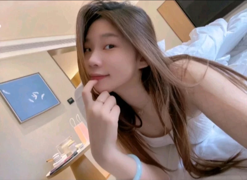 深圳极品高颜值妹妹_深圳外围小姐