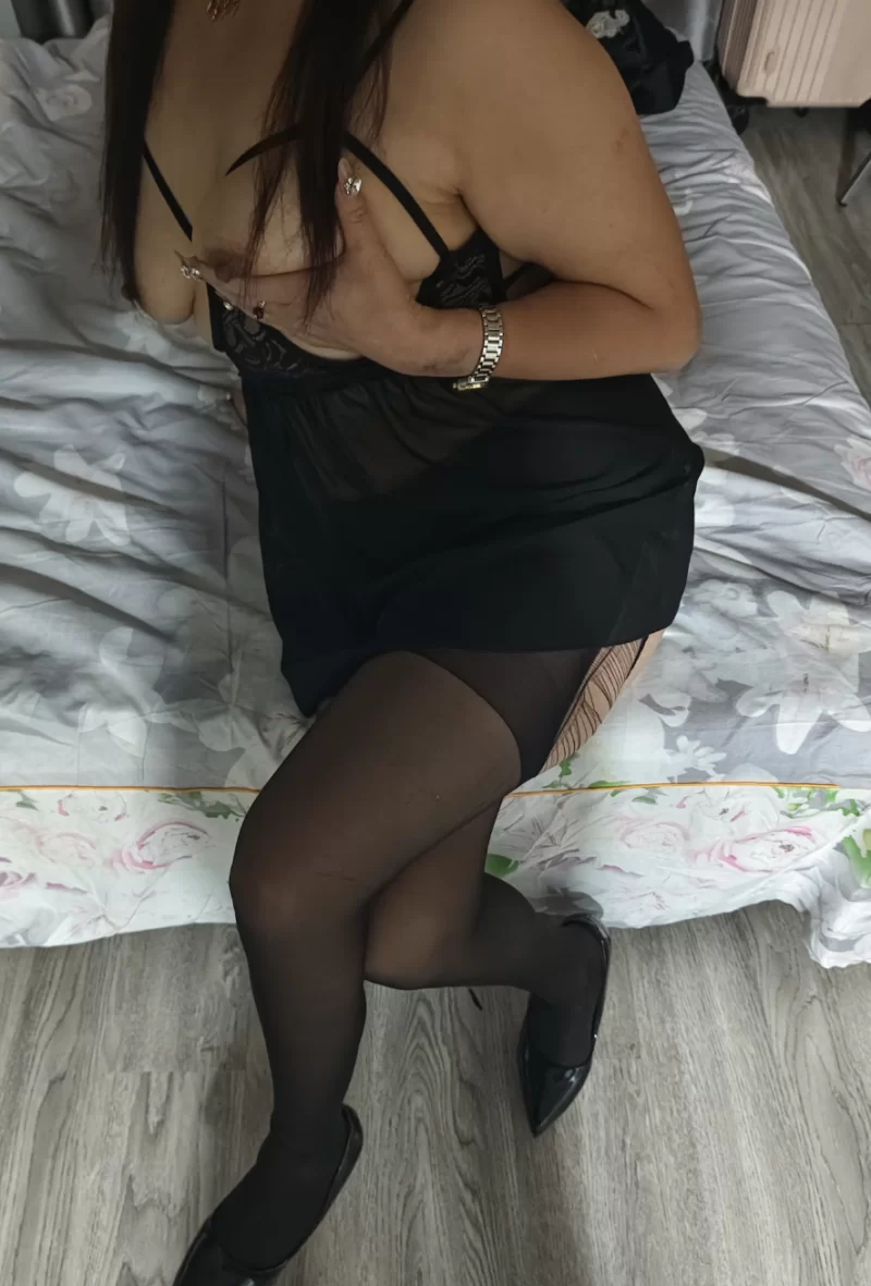 温州鹿城区少妇_温州外围小姐