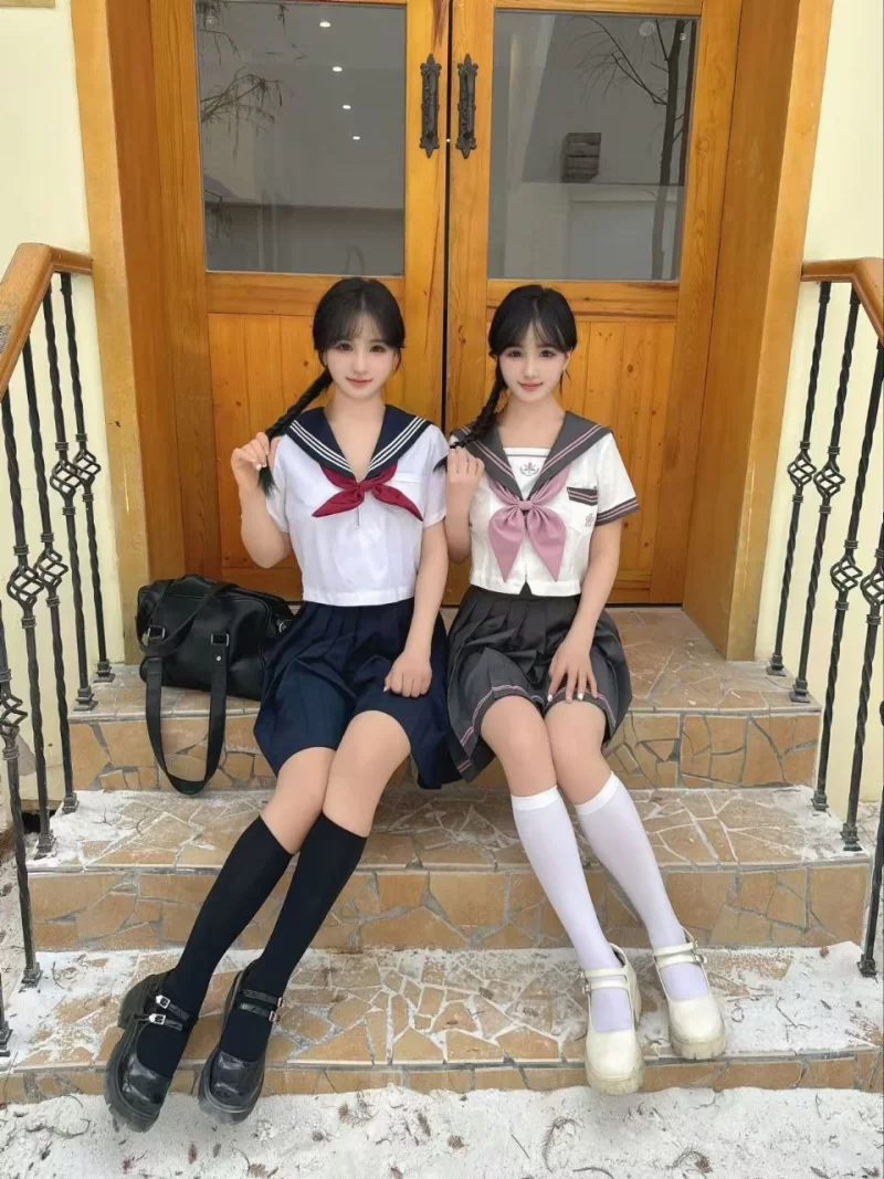 太原气质双胞胎_太原足浴洗浴