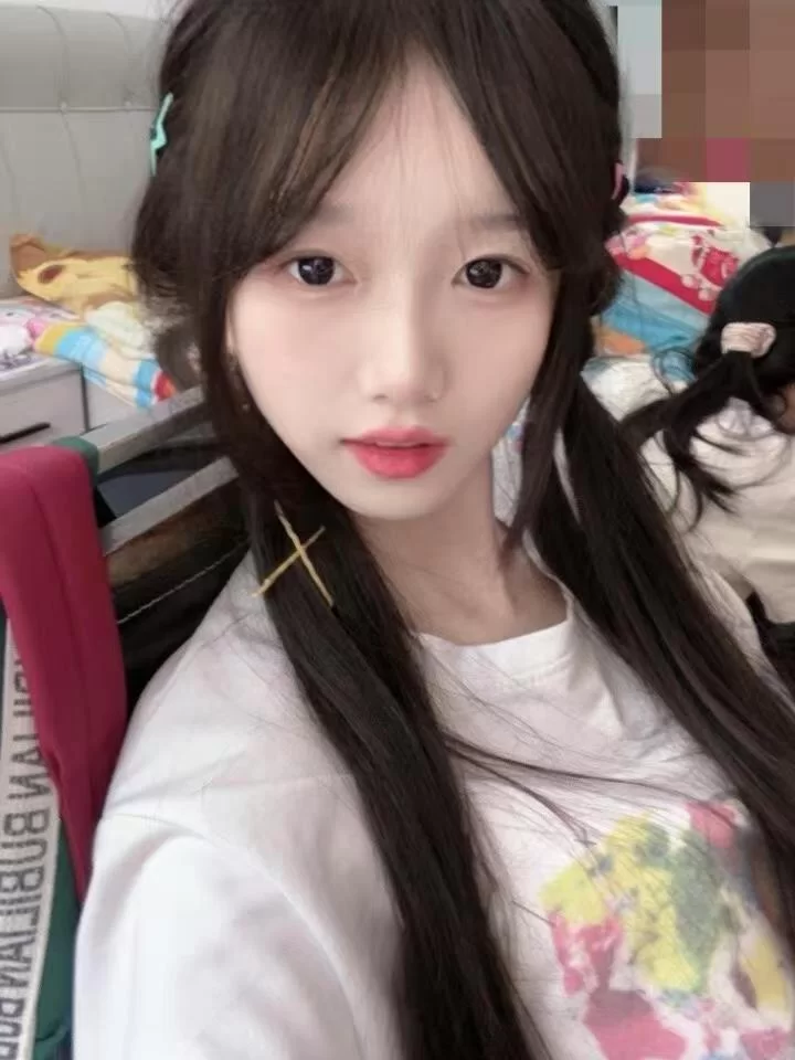 清纯型小萝莉听话_长沙外围小姐