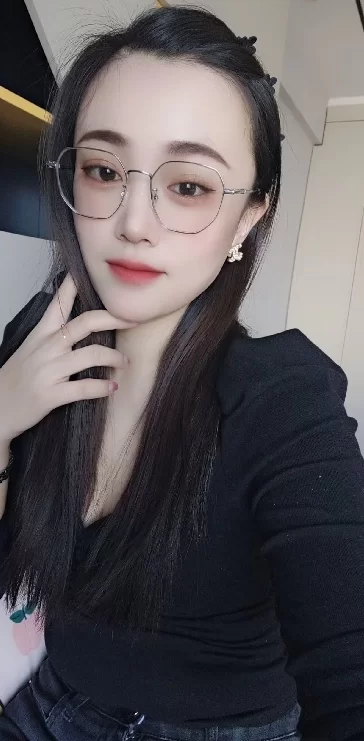 哈尔滨口语天花板眼镜骚妹_哈尔滨外围小姐