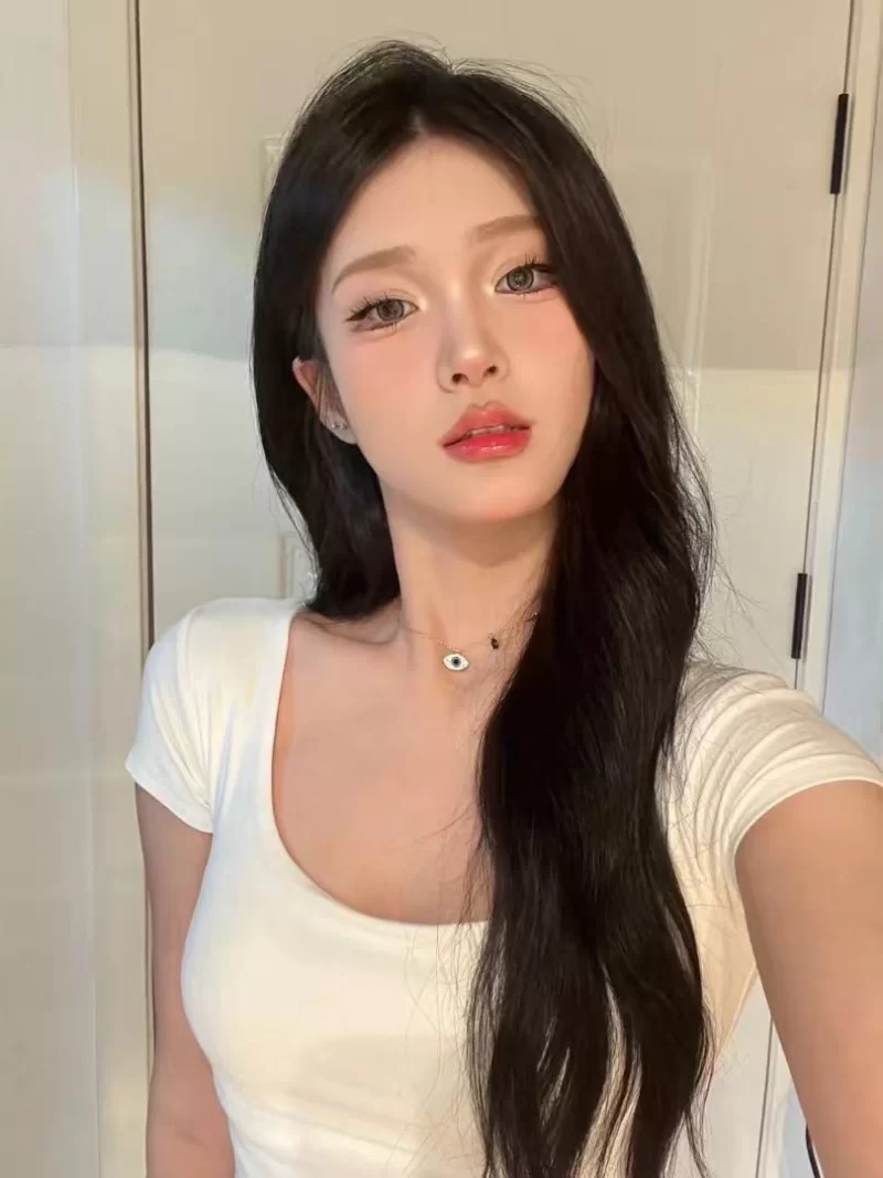 长腿小美女超湿_南京外围小姐