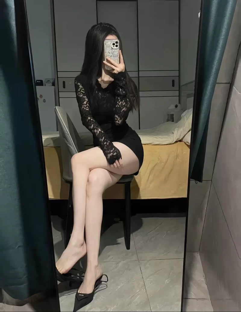 甜美性感粉嫩爆汁_深圳外围小姐