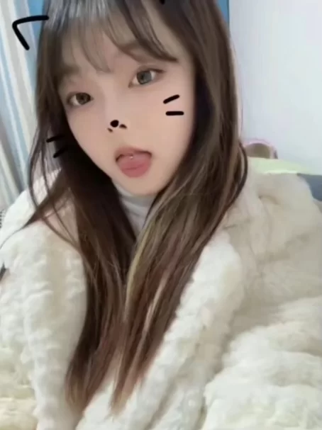 青岛台东06年小嫚，已验证_青岛外围小姐