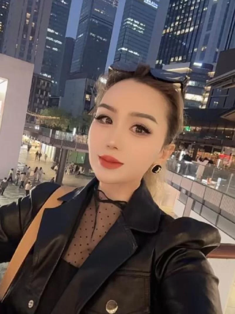 成都大奶哈萨克族少妇马丽娅_成都外围小姐