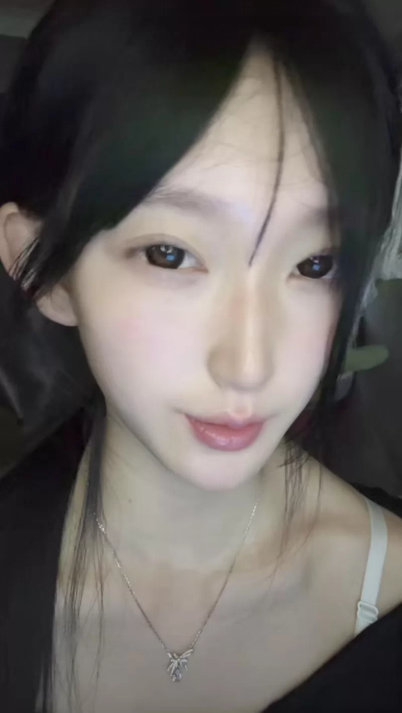 颜值很可爱的兼职小妹_杭州外围小姐