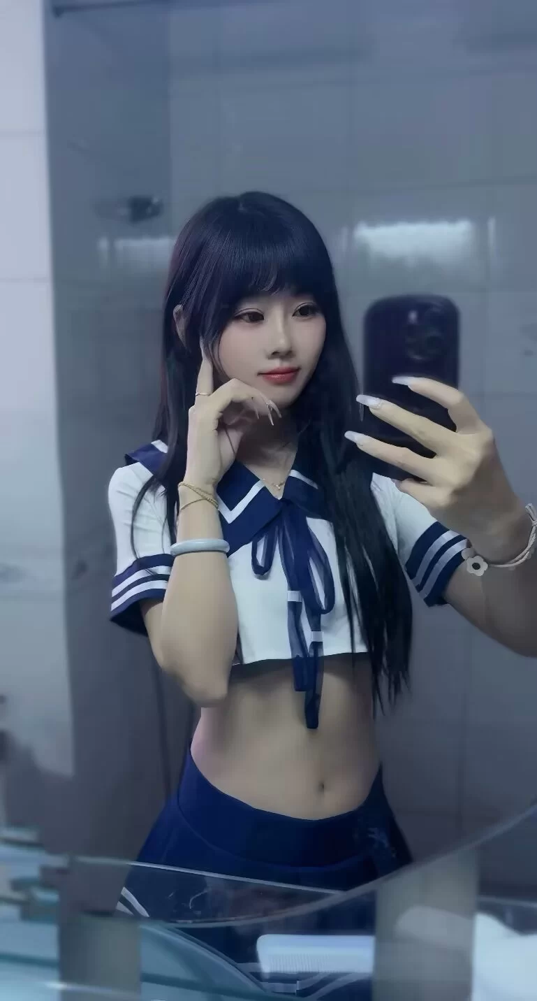 jk制服清新小妹_武汉外围小姐