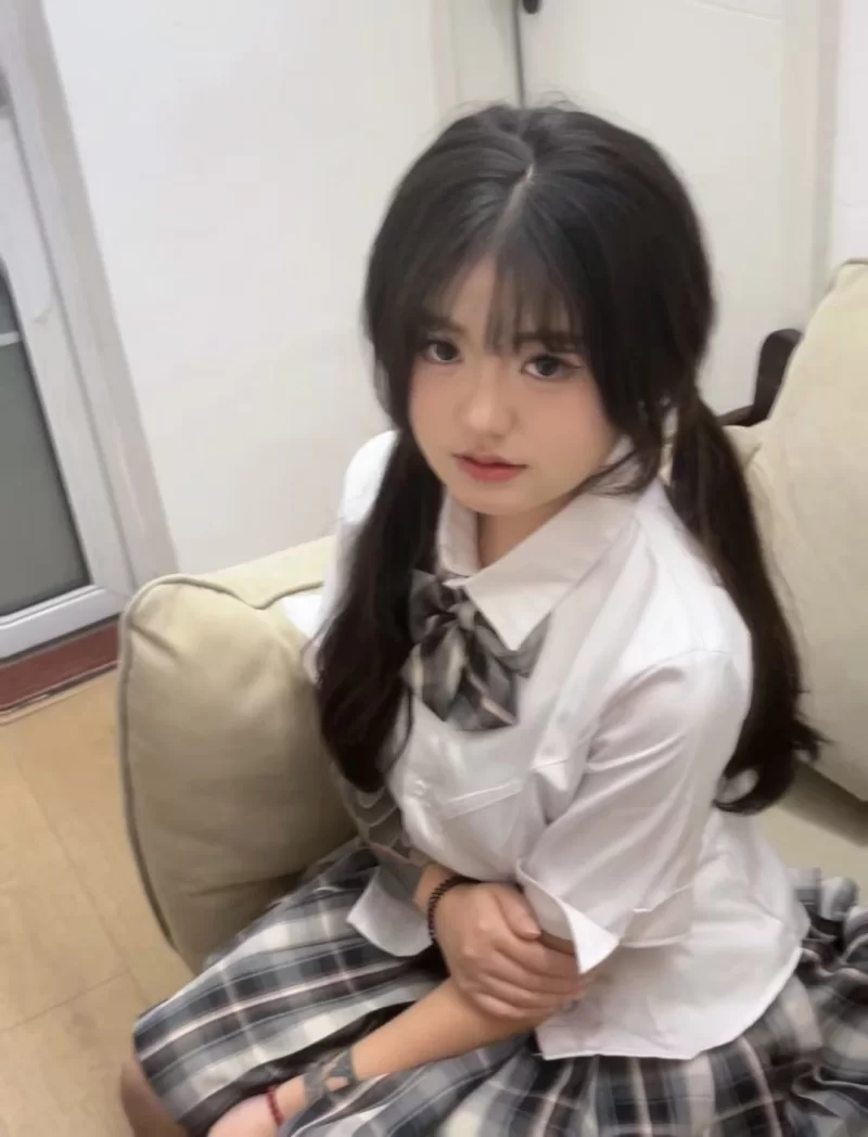 00后美乳蜜桃臀耐操_郑州外围小姐