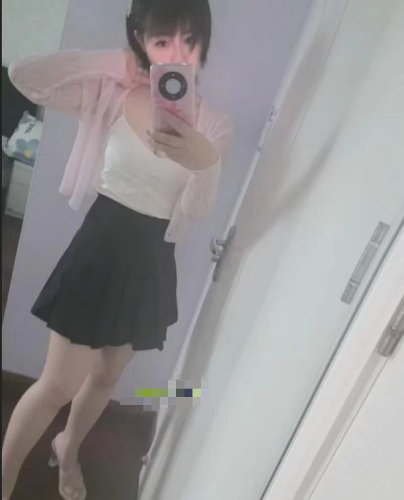 南通身材很棒很骚的姐姐_南通外围小姐