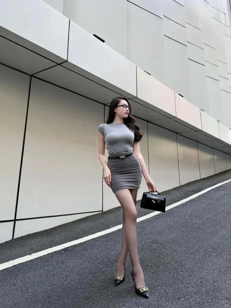 爆操成熟风大学舞蹈老师，水多活好听话_青岛足浴洗浴