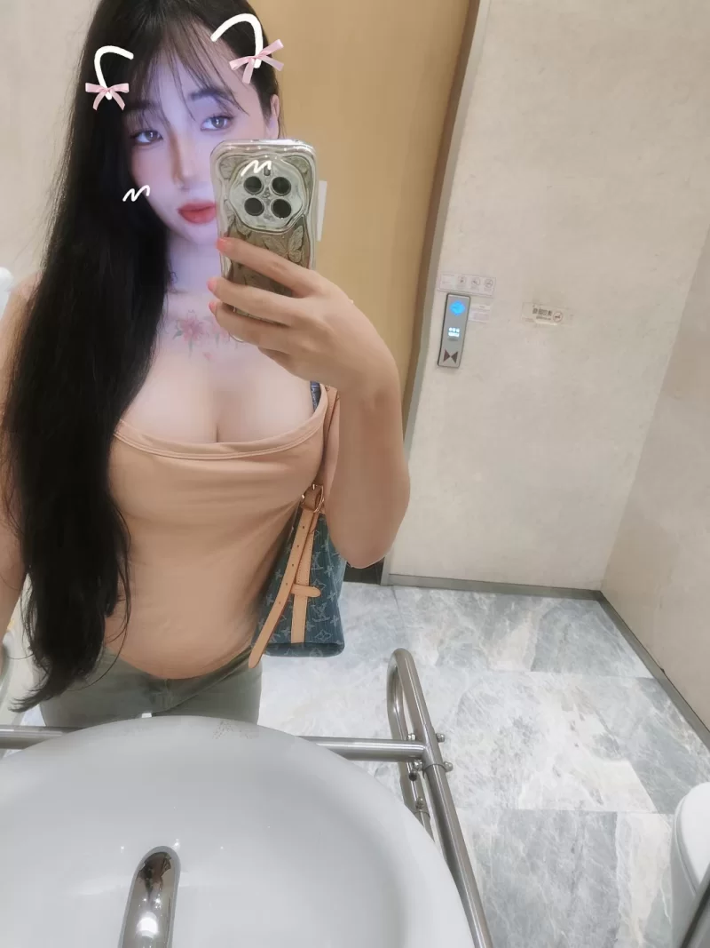 从泰国回来的人妖_深圳外围小姐