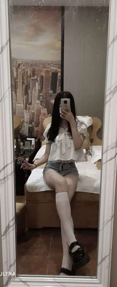 邗江区 小姐姐服务好_扬州外围小姐