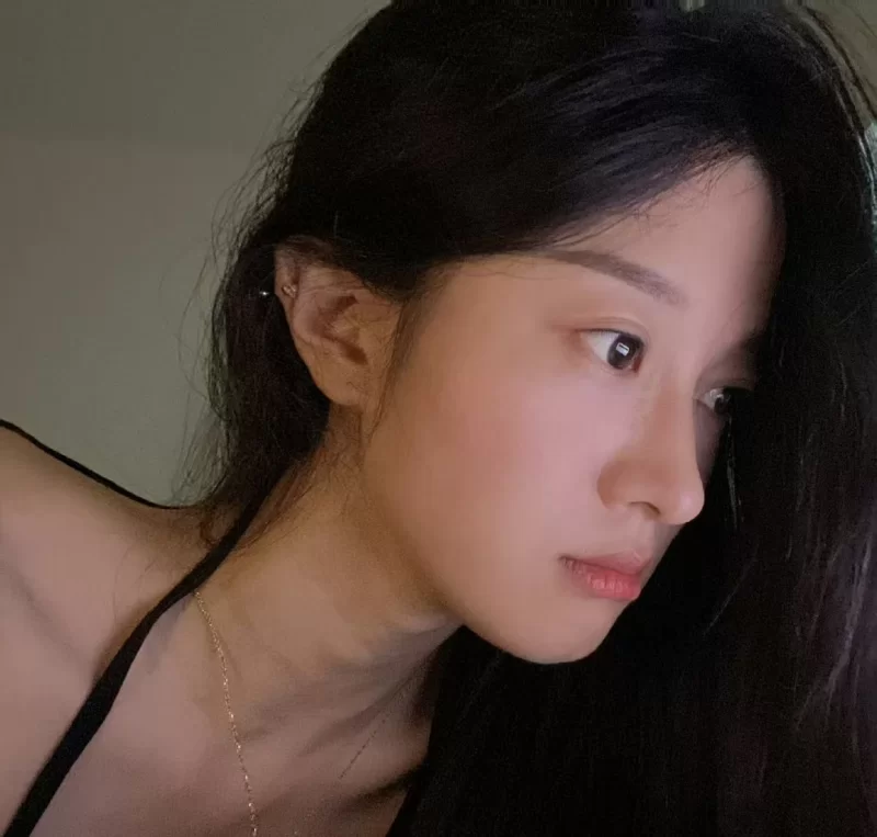 艺术绘画很高的兼职妹妹_朝阳外围小姐