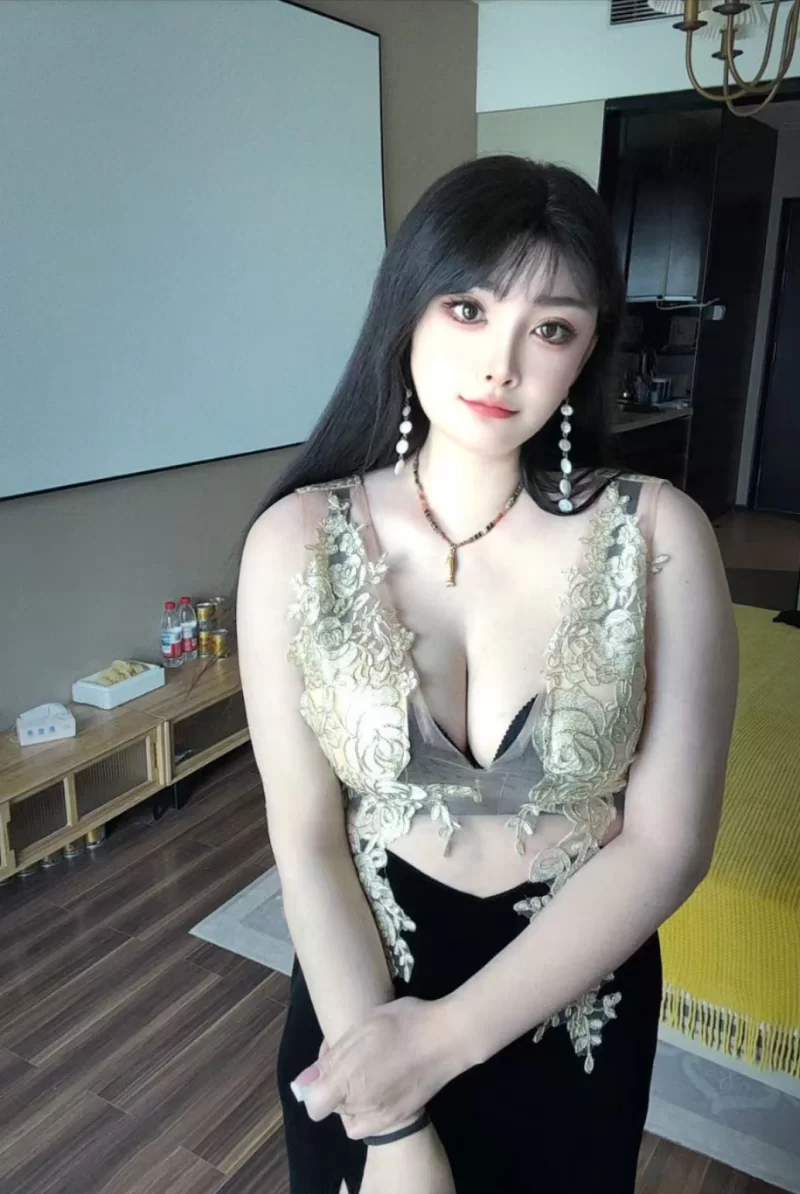 南开安老师_市区外围小姐