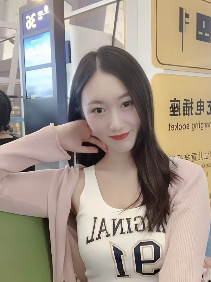 松江推荐风骚丰满美熟女_其他区县外围小姐