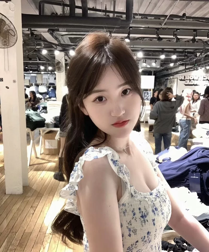 潍坊刚上车的学妹_潍坊外围小姐