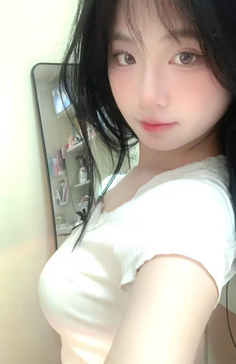 南开区自带公寓清纯粉嫩小妹子_市区外围小姐