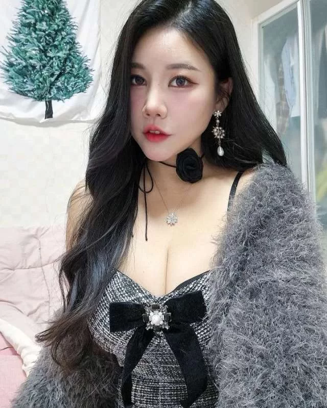 万柏林萌妹子彤彤_太原外围小姐