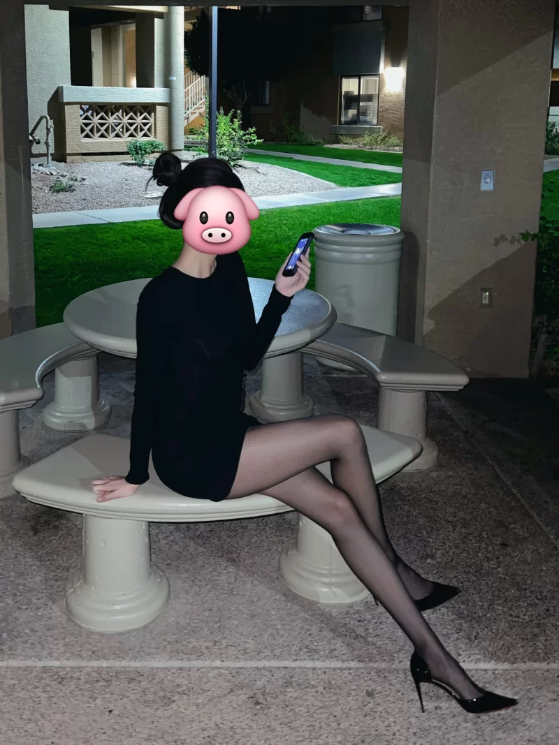 杏花岭腿控福利，大长腿抱着舔_太原足浴洗浴