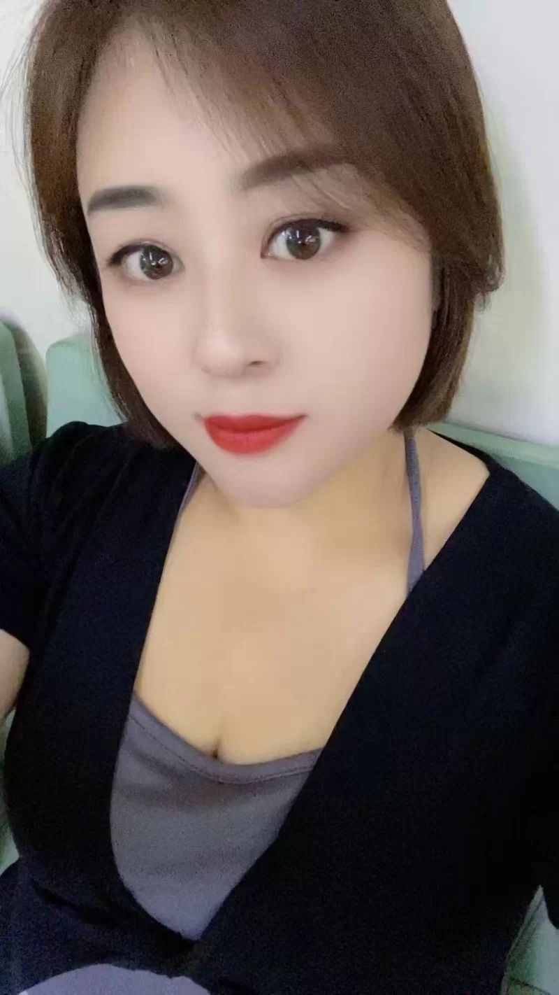 章丘杨湖小少妇_济南外围小姐