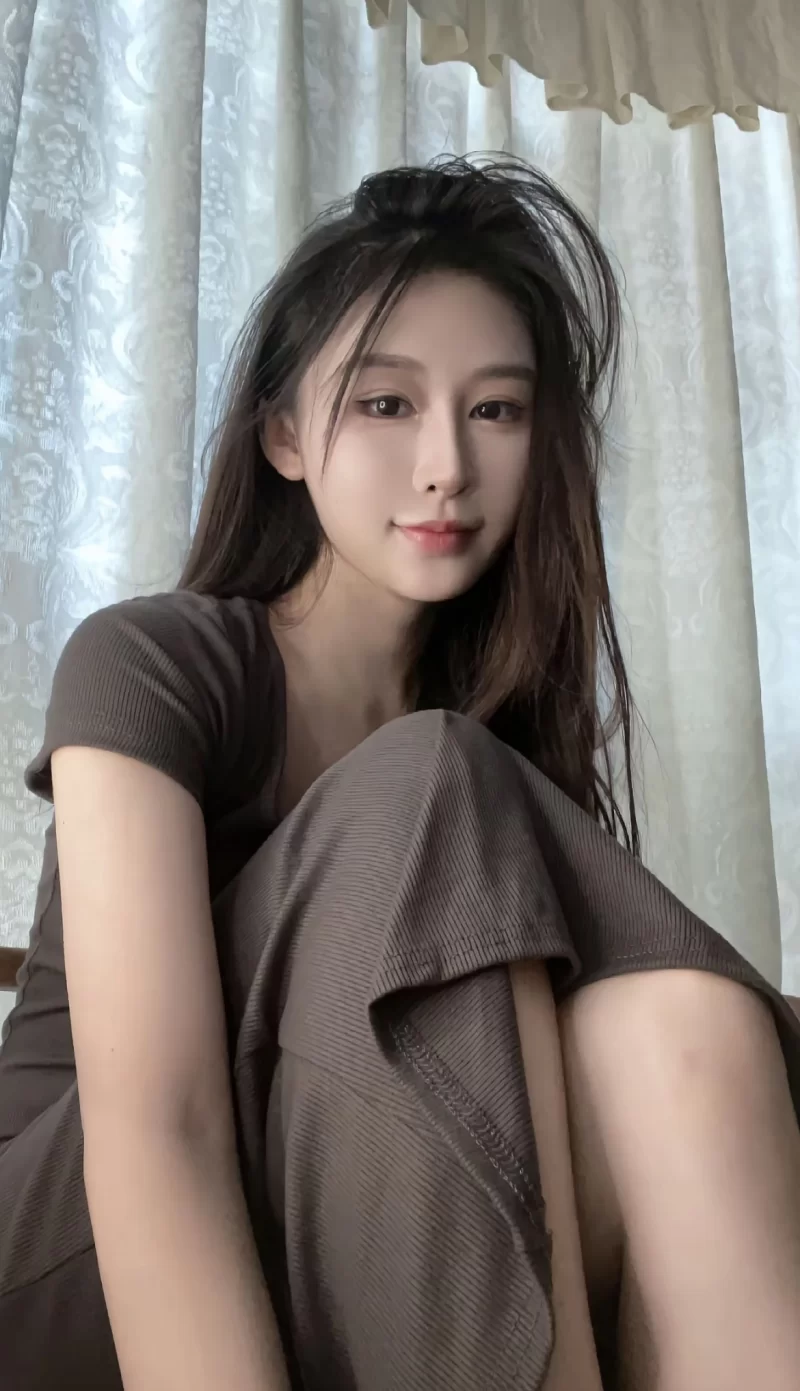 刚下海的幼师_西安外围小姐