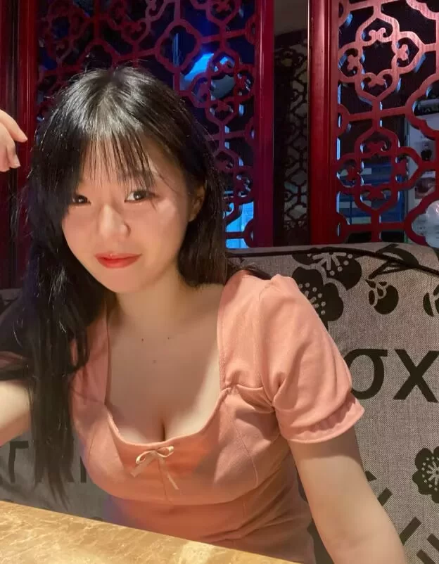 武侯学妹兼职_成都外围小姐