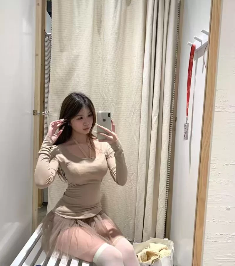 肤白貌美嫩妹_宝山外围小姐