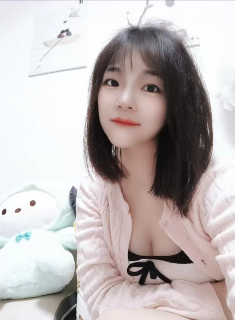 高新梦瑶小姐姐_西安外围小姐