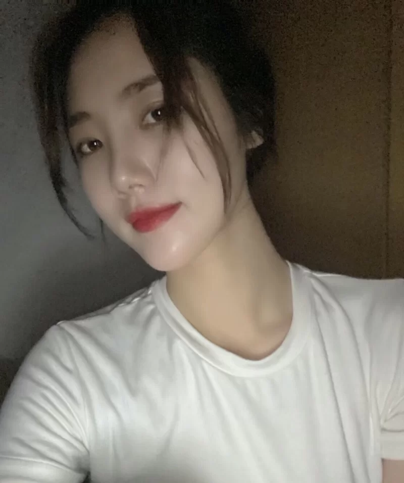 03可爱萝莉会淫语_静安外围小姐