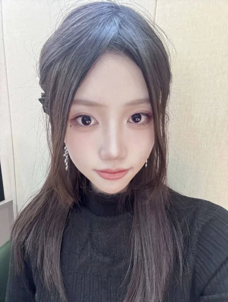 瘦小可爱的兼职学生_深圳外围小姐