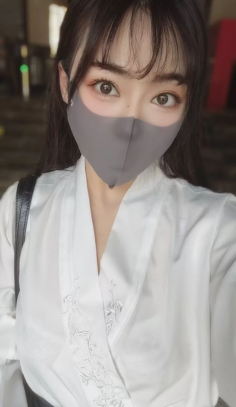 华阳骚货小玉儿_成都外围小姐