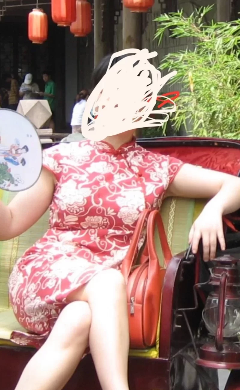 南昌丰满人妻寻长期_南昌美女找金主