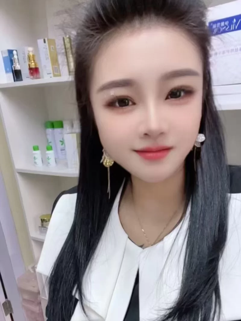 罗湖风骚少妇_深圳外围小姐