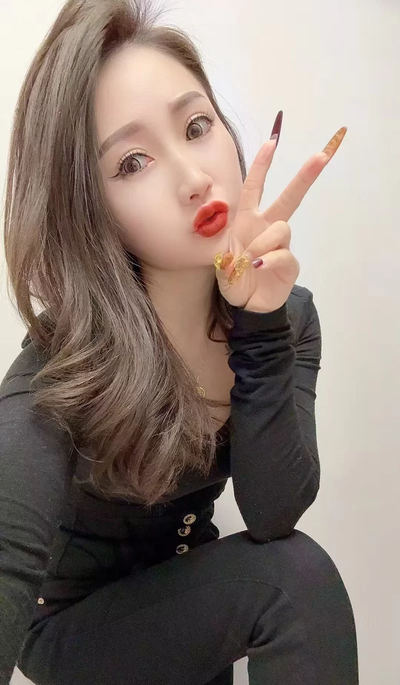 温柔甜美小柔_武汉外围小姐