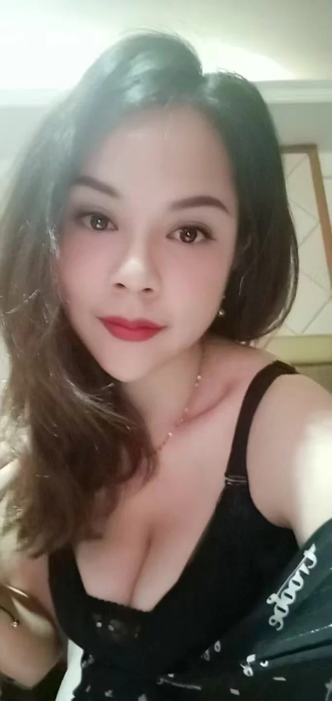 大奶子风骚大妹子_丰台外围小姐