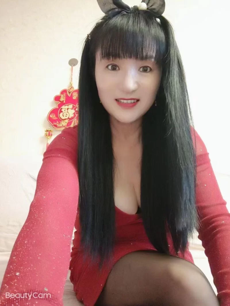 值得体验的轻熟女_西安外围小姐