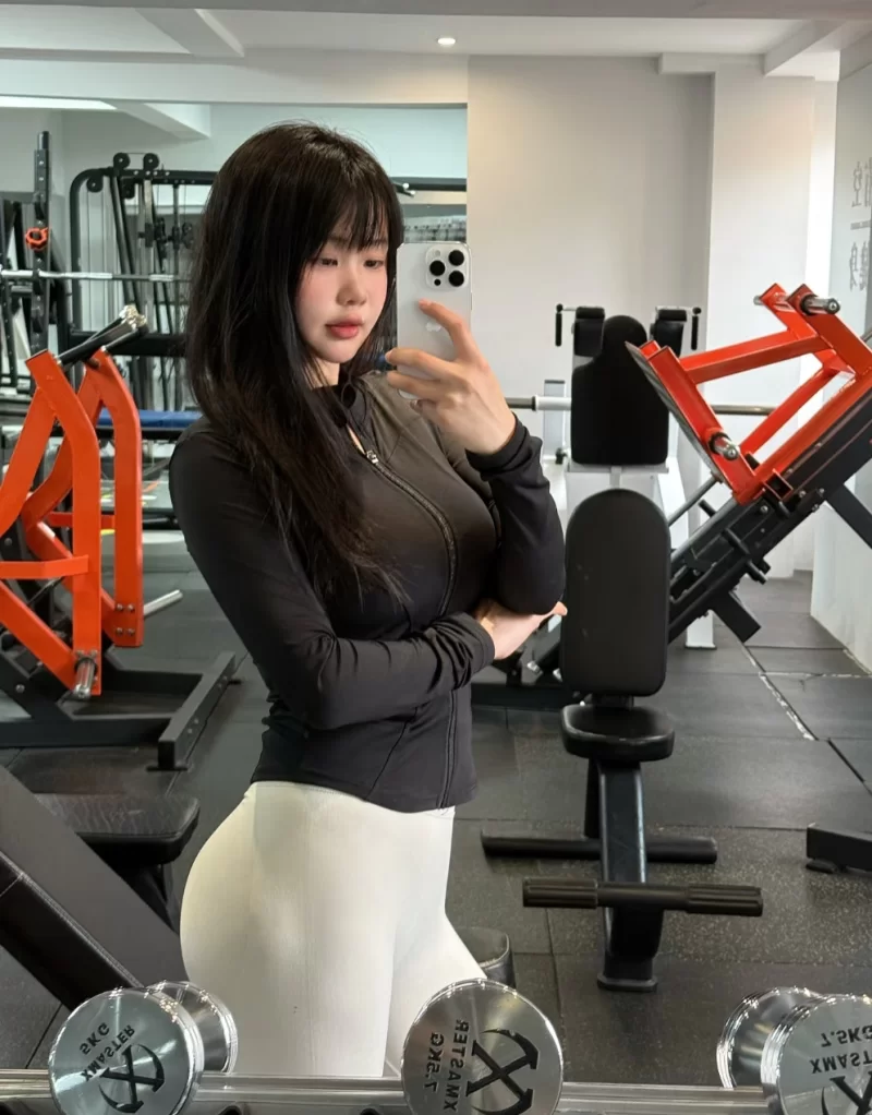 极品新人 健身陪教 细腰翘臀妹妹_连云港外围小姐