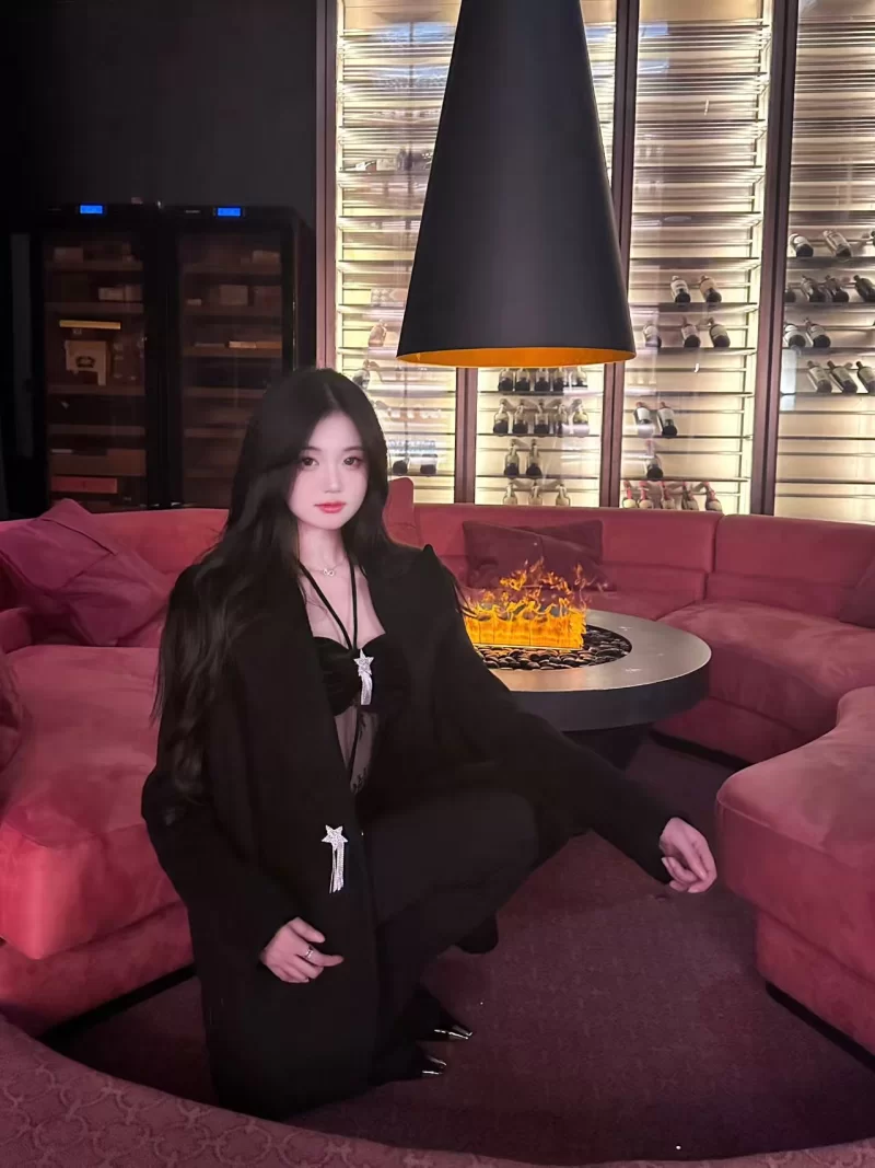 迷人身材耐操嫩妹_虹口外围小姐